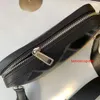 Designer Umhängetaschen Luxus Männer Schwarz mit gelbem Reißverschluss Cross Body Hohe Qualität F7M0286 Modische lässige Handtasche D0073