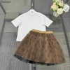 新しいベビー服の子供のトラックスーツサマープリンセスドレスサイズ100-150 cmガールズ漫画猫パターンTシャツとレーススカート243月