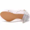 Crystal Queen Vrouwen Kant Trouwschoenen Dunne Hoge Hakken Witte Bruids Open Teen Sandalen Zomer Strap Enkel Sexy Feestjurk 240318