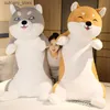 Animais de pelúcia de pelúcia 60-100cm dos desenhos animados em pé cão brinquedos de pelúcia macio algodão recheado travesseiro almofada animal shiba inu hu boneca bebê crianças presente de aniversário l240322