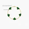 Cleef Four Leaf Clover Jewelrys Van Clover Bracelet 2024 trèfle de luxe quatre bracelets de charme de mode de créateur pour filles femmes or 18 carats argent noir blanc rouge vert soutien-gorge