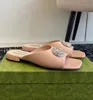 Marque d'été de luxe femmes cristal-set Double-G sandales chaussures en cuir verni diapositives appartements bout carré tongs en gros quotidien dame marche EU35-43