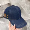 Denim Ball Cap Designer Beyzbol Kapağı Erkekler Kadınlar Sunhat İşlemeli Beyzbol Şapkası Moda Sokak Şapkaları Sıradan Kapaklar Mektup M Snapback Açık Mekan Şapkası