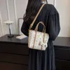 Bucket Bag Designer Hot Sale Womens New Single Shoulder Crossbody Bag Fashion Letter Small Square Netizens Version Tote Style