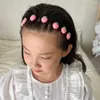 Accessori per capelli Denti Cartone animato Supporto extra invisibile Pettini fissi a molla Pettine per styling Orso fragola Bambini