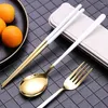 Set di stoviglie Bellissimo e suggestivo cucchiaio da dessert forchetta Set di bacchette da tavola in acciaio inossidabile durevole posate