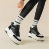 Casual Shoes Cotton Sneakers Korean version 2024 Winter Women's Boots Trendy Soft Leather Bekväm fashionabla kort