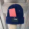 Tasarımcı şapkası Top Satış Erkekler Beanie Kış Unisex Örgü Hat Gorros Bonnet Kafatası Kapakları Örgü Şapkalar Klasik Spor Kapağı Kadınlar Günlük Açık Tasarımcı Beanies 15