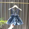 0-6Y Meisjespak Meisje Baby Denim Rok Shirt Tweedelige set Kinder- en herfstkleding met lange mouwen 240307