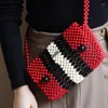 Borse a tracolla 2024 Nero Bianco Rosso Combinazione di colori Crossbody Fatti a mano Acrilico Perline Tessitura Borsa da donna Personalizzazione