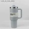 Mugs 1pcs H2.0 بالإضافة إلى 40 أوقية من الفولاذ المقاوم للصدأ من الفولاذ المقاوم للصدأ مع مقبض قش قش كبير السعة بيرة زجاجة ماء في الهواء الطلق فراغ Q240322