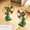 Modèle de ventilateur électrique rétro américain, décoration de meuble TV de bureau, design d'intérieur, artisanat, magasin de vêtements, accessoires d'affichage de fenêtre, cadeaux 240314