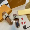 Designer Sandaler Slides Lock It Flat Mule Sandles Slide Sandal Summer Sandals Designer Women Flats Mules Leather Brodery Sandales Women Beach Slides 35-41