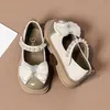 Children Fashion Girls Shallow Leather Shoes Bear Versatile Color Matching Korean Style Pearls Kids PU Spring 240314