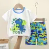 Sommar ny koreansk kort set baby halv ärm topp pojkar shorts casual lösa kläder barnkläder