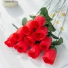 Faux Floral Greenery 10 PCS Red Silk Roses Bouquet Vaso para Decoração de Casa Jardim Casamento Decorativo Grinaldas Planta Falsa Atacado Flores Artificiais Barato Y240322