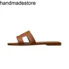 Luksusowy pantofel Orans Designer Word Sandals Silde Kaptaki moda kobiety