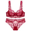 Soutien-gorge Ensembles Soutien-gorge transparent ultra-mince sans éponge avec de gros seins et un petit ensemble de lingerie sexy en dentelle pour femmes