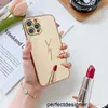 iPhoneのデザイナー14 Pro Max Plus Chone Case Luxury Gold Mirror Reflection Shell Case 9種類のデザイナーゴールデンパターンカバー13 12 11 XR XS 8 7 Phonecase9Hg6