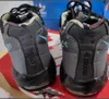 Nouvelles chaussures de créateurs Top Baskets signées conjointement Modèle à carreaux Plate-forme Classique Daim Cuir Sports Skateboarding Chaussure Hommes Femmes Courir Marche