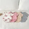 2947A vestiti nati per bambina Set casa autunno pigiama per ragazze in cotone a costine vestito orecchio di legno 240314