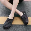 Casual Schoenen 2024 Mannen Vrouwen Slippers Outdoor Sandalen Huis Tuin Comfy Unisex Mode Strand Klompen Water Zapatos Hombre