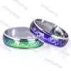 Anéis de banda 100pcslot Anel de aço inoxidável tamanho misto anéis de humor mudam de cor à temperatura revelam sua emoção interior amor casal anel1491139