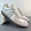 Chaussures de Fitness allemandes pour hommes, baskets de printemps en cuir à lacets, de sport décontractées, petites baskets blanches à semelles souples, bottes de course en plein air