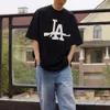 Męskie koszulki męskie Summer Pure Cotton Casual krótkie rękawowe amerykańskie hip-hopowe gang na zachodnim wybrzeżu Pistol Pistol Druk luźne t-shirt J240322