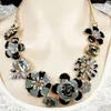 Diamond with Exaggerated Design and Multiple Layers of Flowers, Personalized Temperament, Collarbone Chain, Fashionable Internet Celebrity, New Necklace