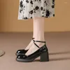 Klänningskor mjuk läder franska Mary Jane kvinnor 2024 Cross-ram High Heel Chunky Chinese Single