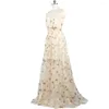 فساتين الحفلات إنها Yiiya Evening Dress Champagne equins bling Stars Sleveless Sleveless Back A-Line Length Plus Size E1110