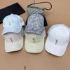 Auffälliges Gesicht, kleine Baseballkappe, kariert, für Jugendliche, atmungsaktives Mesh, bequeme Trucker-Hüte, Buchstabenstickerei, Sonnenschutz, Designer-Hut, Jeans-Kasquette im Used-Look