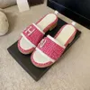 Designers Sandaler Kvinnor Slides tofflor för killägenheter Fashion Beach Mule Brand Casual Slide Platform Chain Gummi Slider Bomull Crystal Calf Leather Sandal