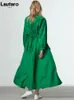 Lautaro Lente Herfst Extra Lange Oversized Groene Trenchcoat voor Dames met Grote Zakken Trekkoord Luxe Designer Mode 240309