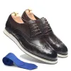 Sapatos moda moda britânica tênis planos de tênis masculino de vaca genuíno a asa de ponta de asa de toe brogue oxfords jacaré jacarés casual sapatos casuais masculino macho