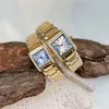 Conjunto quadrado de diamante casal moda romana quartzo tanque série relógio de textura masculino e feminino novo