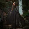 Czarne sukienki Quinceanera z Cape Gold Appliques Lace Tull Sweet 15 urodzin impreza