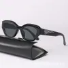 2 pezzi Fashion designer di lusso Nuovi occhiali da sole rossi personalizzati online Gli stessi occhiali da sole irregolari con montatura piccola poligonale