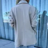 Trajes de mujer moda Primavera chaquetas de oficina holgadas de un solo pecho elegante señora bolsillo con solapa prendas de vestir exteriores de Color sólido 2024 chaqueta de traje