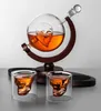 Outils de bar Ensemble de carafe à whisky en verre de crâne créatif tasse de crâne de 80 ml et carafe de globe de Vodka de crâne de 850 ml avec support en bois Kit de bar à domicile cadeau 240322