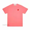 Jogar Moda Mens Camisetas Designer Red Heart Camisa Casual Camiseta Algodão Bordado Manga Curta Verão T-shirt Tamanhos Asiáticos