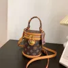 Projektant Fanny Pakies okrągłe wiadro Modna nadrukowana torba na ramię dla kobiet Crossbody Water Trendy Wealth Bag