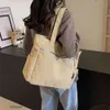 Designer Sacs fourre-tout de mode de luxe Portefeuilles Instagram Coréen Nouveau Loisirs Mode Toile Femmes Sac Polyvalent Style Occidental Femmes Étudiant Une Épaule Femmes