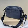 Tasarımcılar Messenger çantaları Siyah Erkekler Tavalar Crossbody Canvas 10a yüksek kaliteli deri omuz adam çanta ile çanta cüzdanı debriyaj çanta sırt çantası