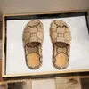 Pantofole firmate 2024 Nuove scarpe con plateau Sandali con suola spessa ricamati con lettere G per donna
