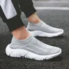 Chaussures décontractées pour hommes, baskets de Sport à la mode, respirantes, mocassins d'extérieur, chaussettes de course, grande taille, 2024