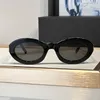 Designer zonnebrillen voor heren dames M136 zomermode vierkant avant-garde UV400 brilstijl anti-ultraviolet populariteit acetaat volledig frame bril willekeurige doos