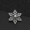 Brooches Glimmering Chilly Snowflake Copper Pins Full Zircon Paved Brass For Women Girls Coat Sweater Party Jewelry