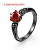 Anelli a grappolo TFGLBU 1CT Halloween Red Moissanite 925 Sterling Sliver Anello per le donne Teschio Unico Cool Band Fascino GRA Commercio all'ingrosso di gioielli